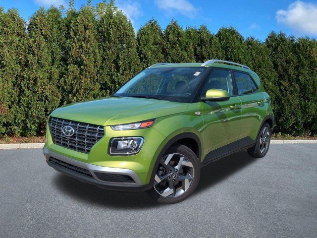Certified 2024 Hyundai Venue SEL FWD image 1