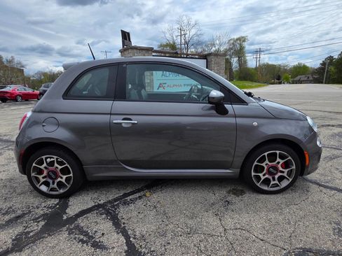Used 2012 FIAT 500 Sport w/ Safety & Sound Pkg FWD image 7