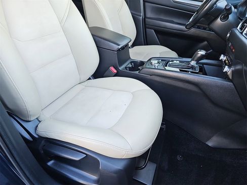Used 2021 MAZDA CX-5 Touring image 10
