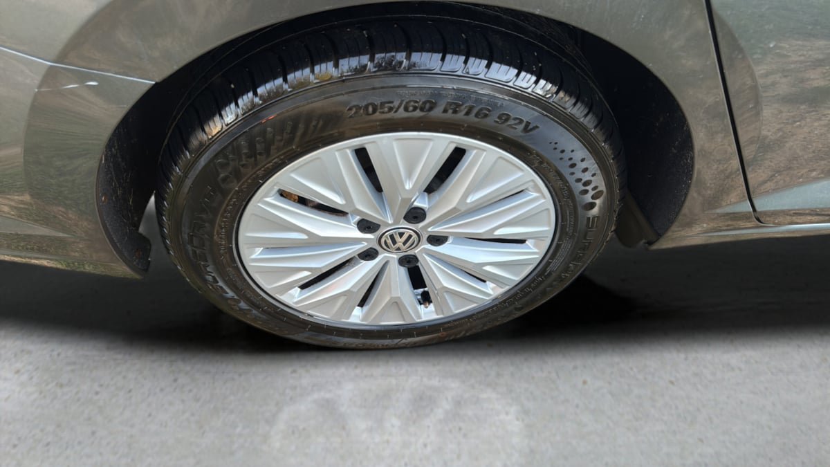 Used 2019 Volkswagen Jetta S w/ Driver Assistance Package FWD image 17