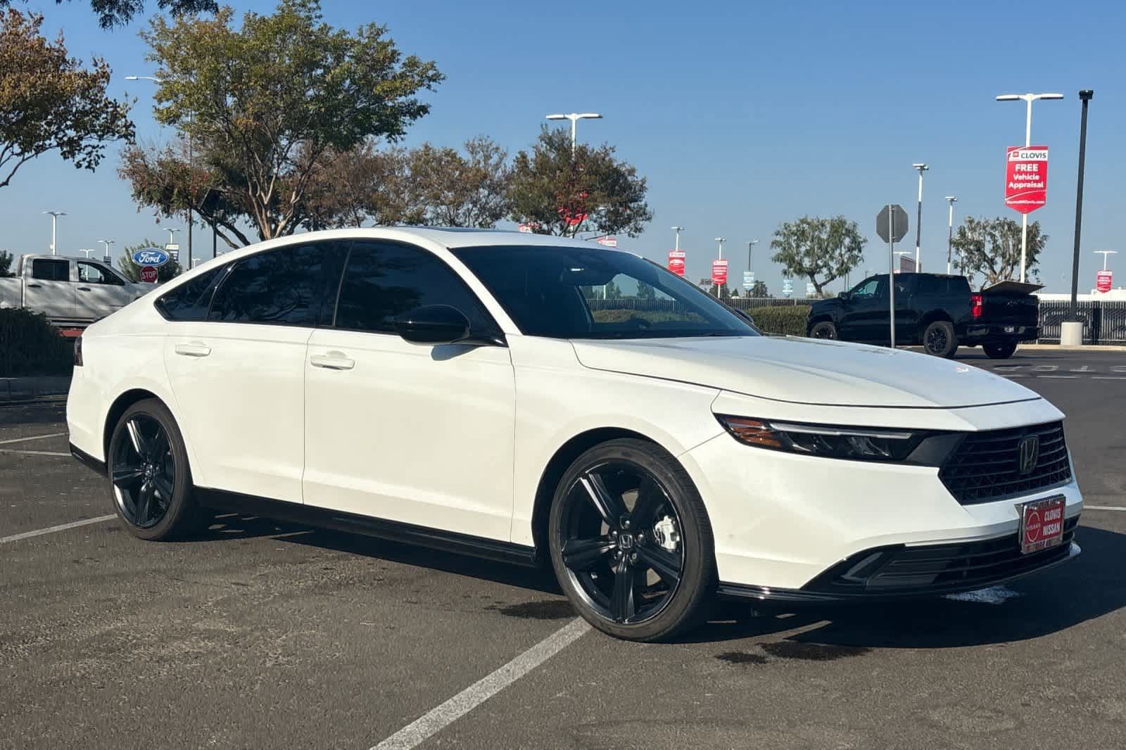 Used 2025 Honda Accord Sport image 10