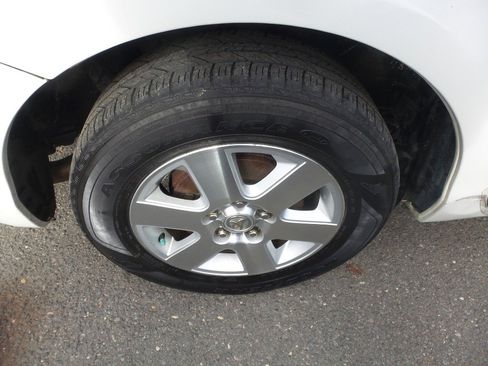 Used 2005 Toyota Sienna XLE image 40