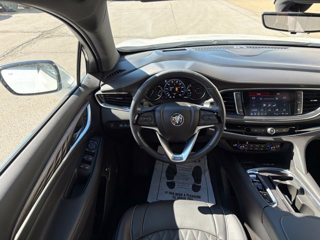 Used 2022 Buick Enclave Avenir w/ Avenir Technology Package FWD image 19