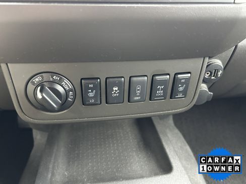 Used 2019 Nissan Frontier PRO-4X image 21