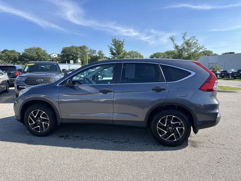 Used 2016 Honda CR-V SE image 6