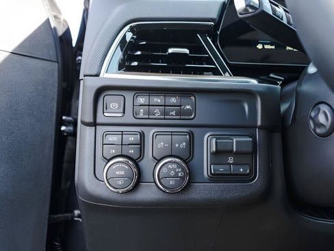 New 2026 Chevrolet Tahoe High Country AWD/4WD image 14