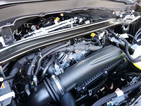 New 2026 Ford Explorer ST-Line image 21