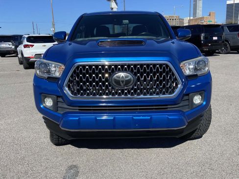 Used 2018 Toyota Tacoma SR image 23