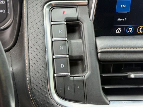 Used 2021 GMC Yukon AT4 w/ AT4 Premium Package AWD/4WD image 21