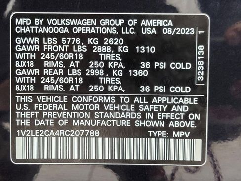 Used 2024 Volkswagen Atlas Cross Sport SE image 27