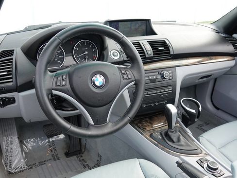 Used 2009 BMW 128i Convertible RWD image 7
