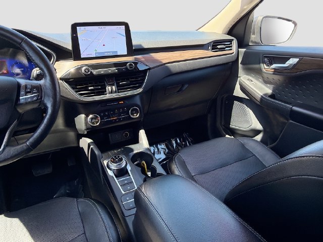 Used 2020 Ford Escape Titanium AWD/4WD image 24