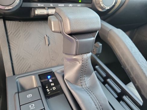 Certified 2025 Toyota Tacoma SR5 image 25