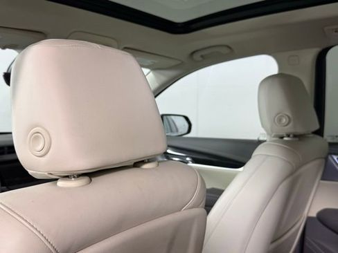 Used 2021 Cadillac XT6 Premium Luxury FWD image 23