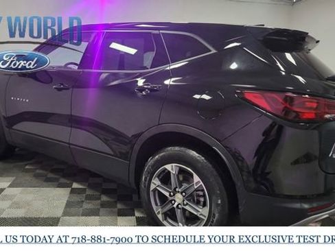 Used 2025 Chevrolet Blazer LT image 5