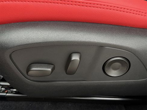 New 2026 Chevrolet Equinox EV RS image 24