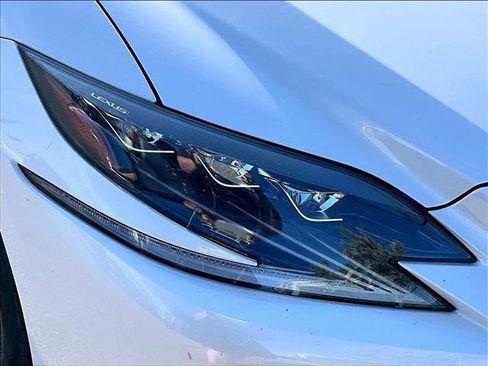 Used 2020 Lexus LS 500 LS 500 w/ Interior Upgrade Package image 29