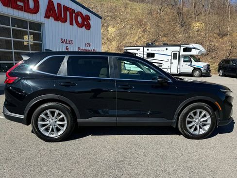 Used 2023 Honda CR-V EX-L image 8