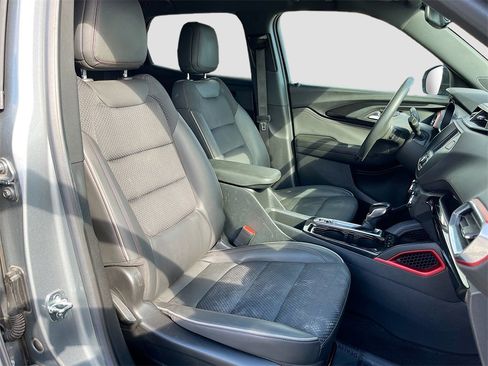 Used 2023 Chevrolet TrailBlazer RS image 26