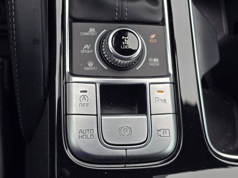 Used 2024 Kia Telluride SX Prestige X-Pro AWD/4WD image 21
