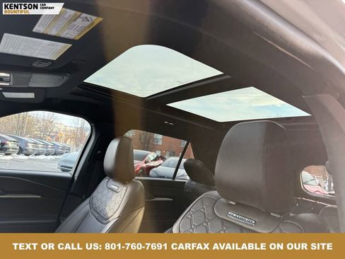 Used 2025 Ford Explorer Platinum w/ LUX Leather Package image 30