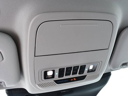 New 2025 Ford Explorer Active w/ Active Comfort Package image 35