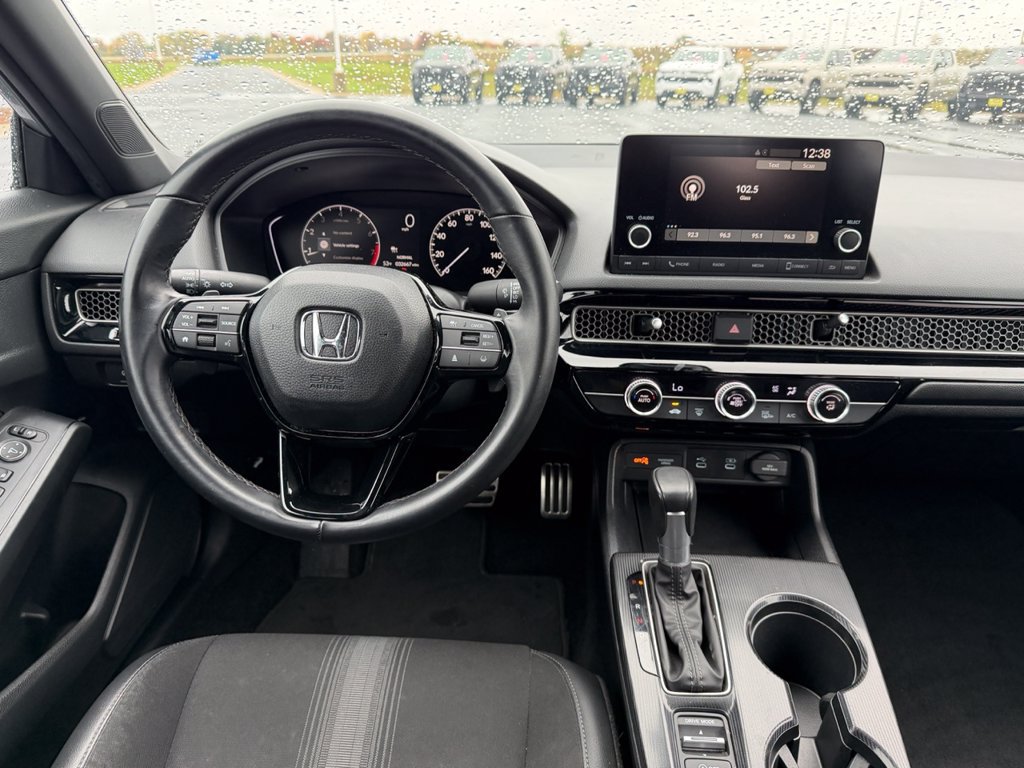 Used 2025 Honda Civic Sport image 29