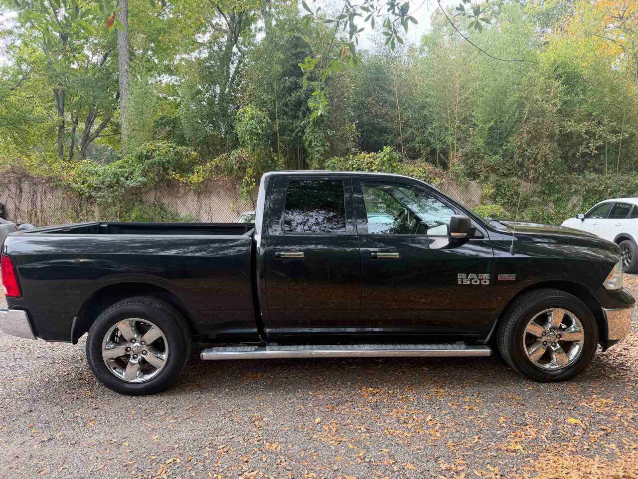 Used 2015 RAM 1500 Lone Star RWD image 5