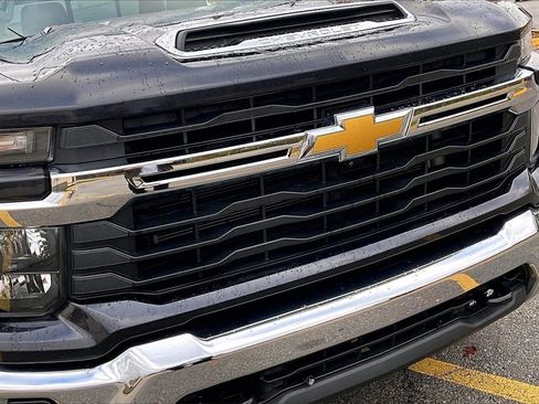 Used 2024 Chevrolet Silverado 2500 LT w/ All Star Edition image 29