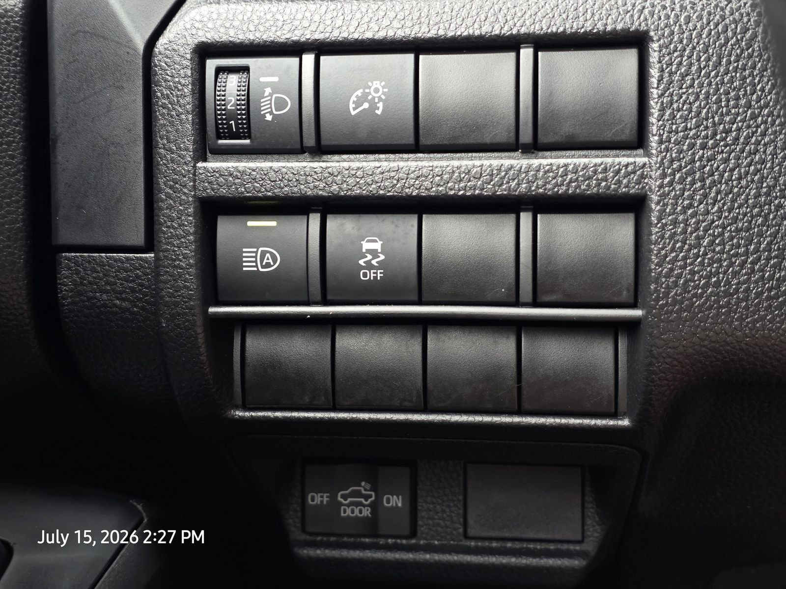 Used 2025 Toyota Tacoma SR RWD image 29