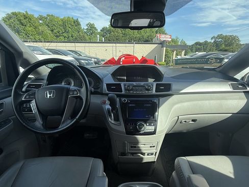 Used 2015 Honda Odyssey EX-L image 12