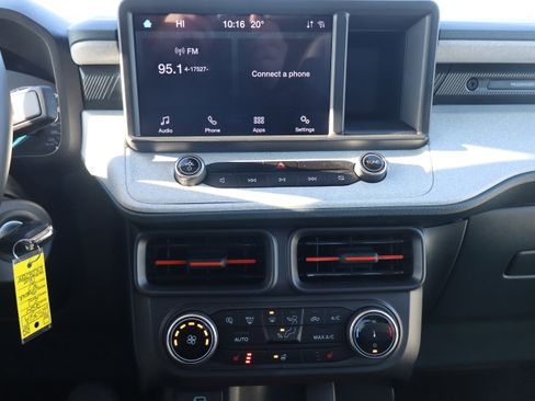 Used 2024 Ford Maverick XLT w/ XLT Luxury Package image 17