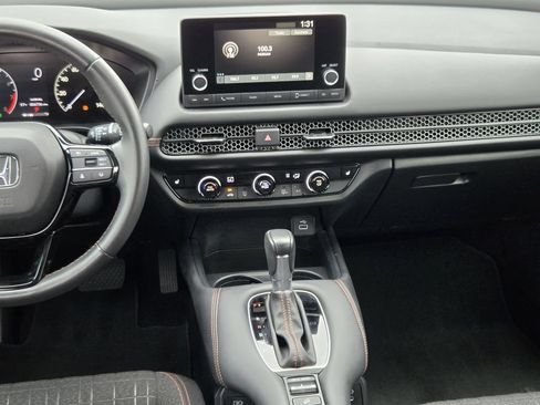 Used 2024 Honda HR-V Sport image 16