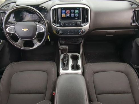 Used 2018 Chevrolet Colorado LT RWD image 18
