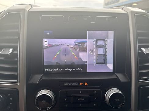 Used 2020 Ford F150 Lariat w/ Equipment Group 502A Luxury image 25