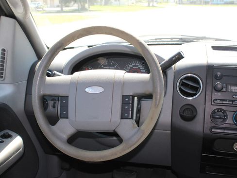 Used 2007 Ford F150 XLT RWD image 12