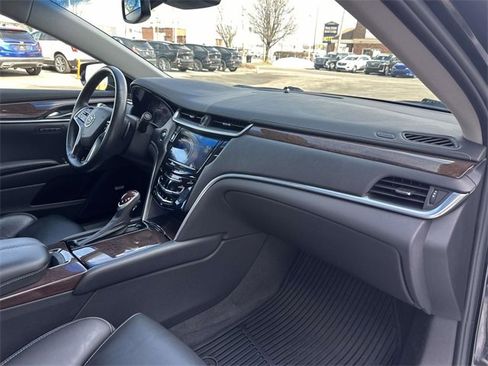 Used 2013 Cadillac XTS Luxury w/ Driver Awareness Package image 22