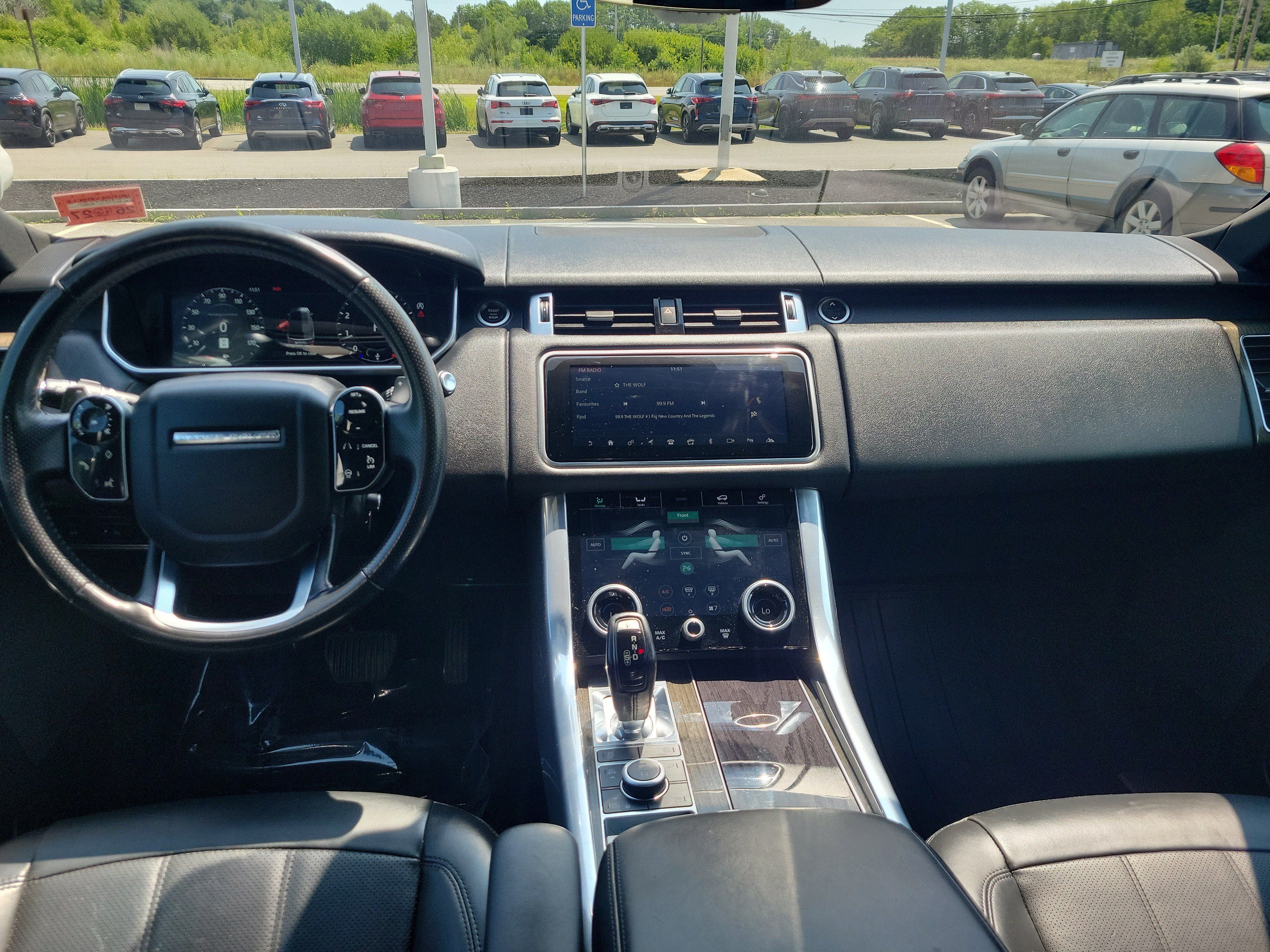 Used 2018 Land Rover Range Rover Sport Supercharged AWD/4WD image 3