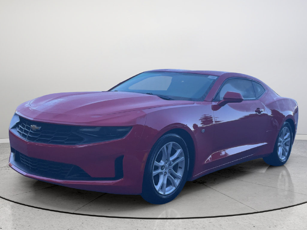 Used 2019 Chevrolet Camaro LS RWD image 4