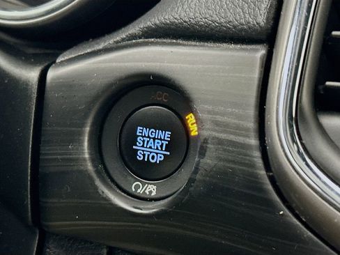 Certified 2021 Jeep Grand Cherokee Laredo w/ Security & Convenience Group image 20