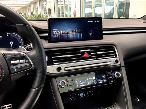 Used 2024 Genesis G70 3.3T Advanced w/ Sport Prestige Package image 7