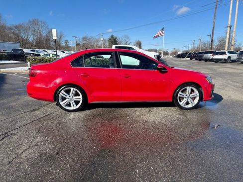 Used 2015 Volkswagen Jetta GLI SEL FWD image 8