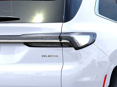 New 2026 Buick Enclave Avenir image 11