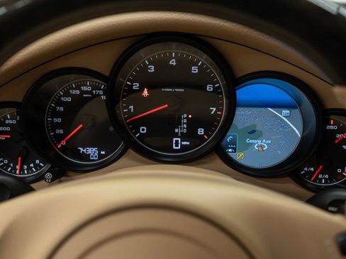 Used 2014 Porsche Panamera 4 image 20