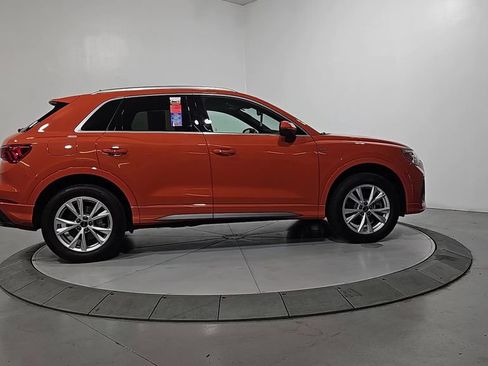 Used 2024 Audi Q3 2.0T Premium Plus w/ Premium Plus Package AWD/4WD image 7