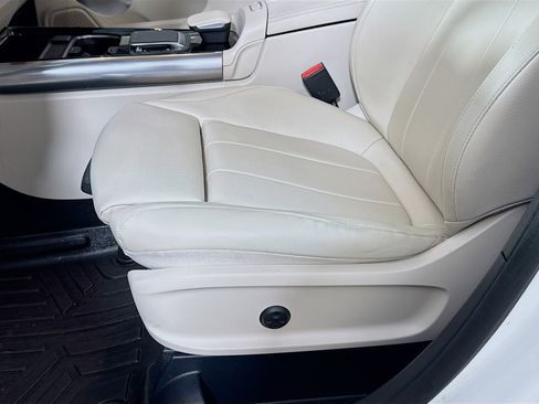 Used 2021 Mercedes-Benz GLA 250 4MATIC image 20