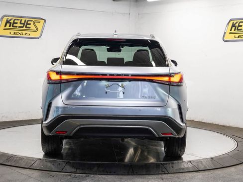 Used 2024 Lexus RX 350 Premium Plus w/ Cold Area Package FWD image 3