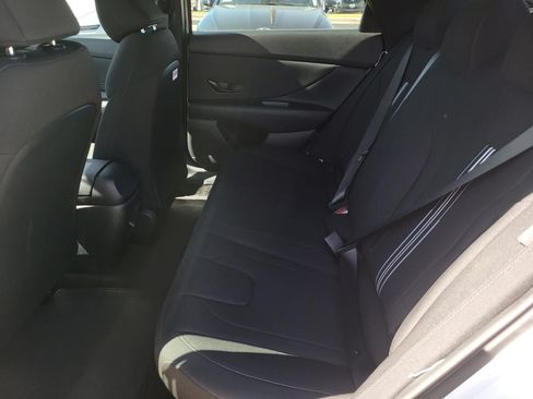 New 2026 Hyundai Elantra SEL w/ Cargo Package FWD image 10