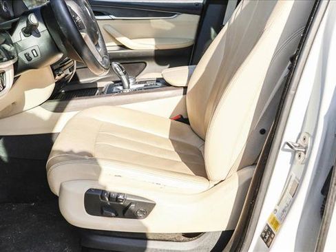 Used 2017 BMW X5 xDrive35i image 11