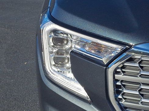 Certified 2022 GMC Terrain Denali w/ Denali Premium Package image 9